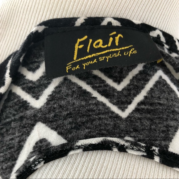 ✨SALE✨ Long Sleeve • OPEN BACK • MESH BACK • SMALL - Picture 5 of 7